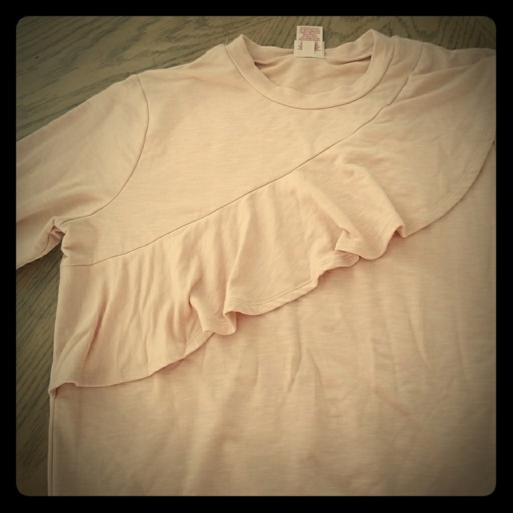 Mossimo blush colored sweatshirt